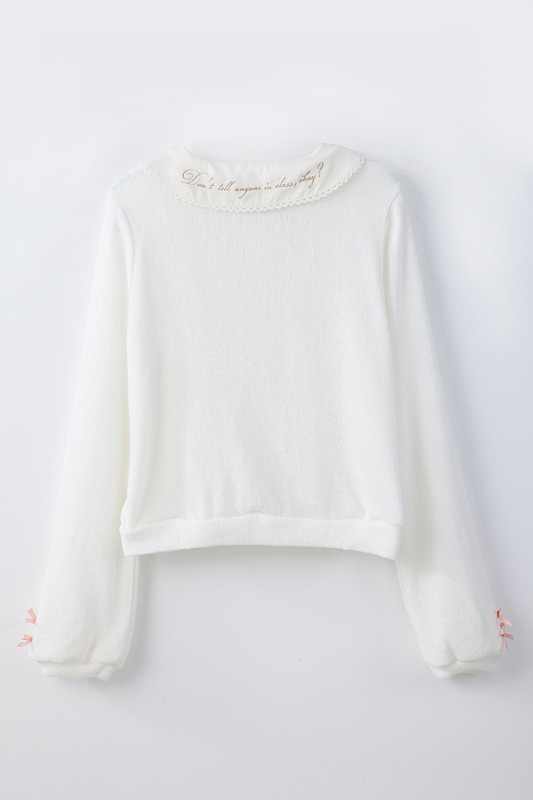 「襟付きカーディガン」のホワイト。