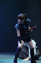 あずみ役の川栄李奈。