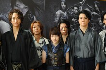 （左から）浅香航大、町田慎吾、川栄李奈、早乙女友貴、渡部秀。