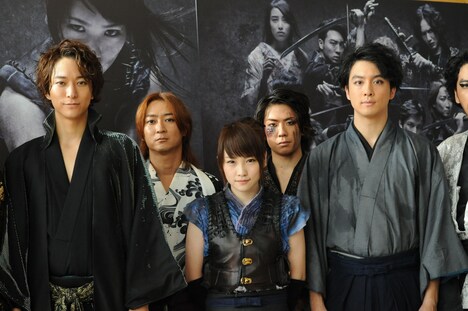 (左から)浅香航大、町田慎吾、川栄李奈、早乙女友貴、渡部秀。