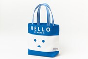 「Hello Tote Bag ダンボー（青）」(c)KIYOHIKO AZUMA/YOTUBA SUTAZIO