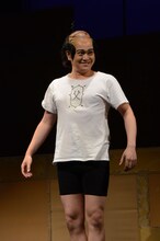 「増田こうすけ劇場 ギャグマンガ日和」公開稽古の様子。