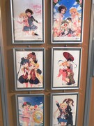 「ドキドキ★ビジュアル★展覧会」が東京で開催されたときの様子。(c)原悠衣／芳文社