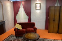 跡部の部屋の内部。