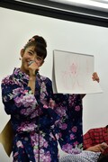 山谷花純が描いた十六夜九衛門。頭にメロンが……？