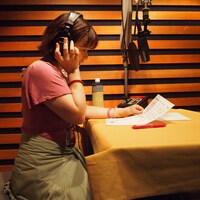 シマリスくん役の吉田小南美。