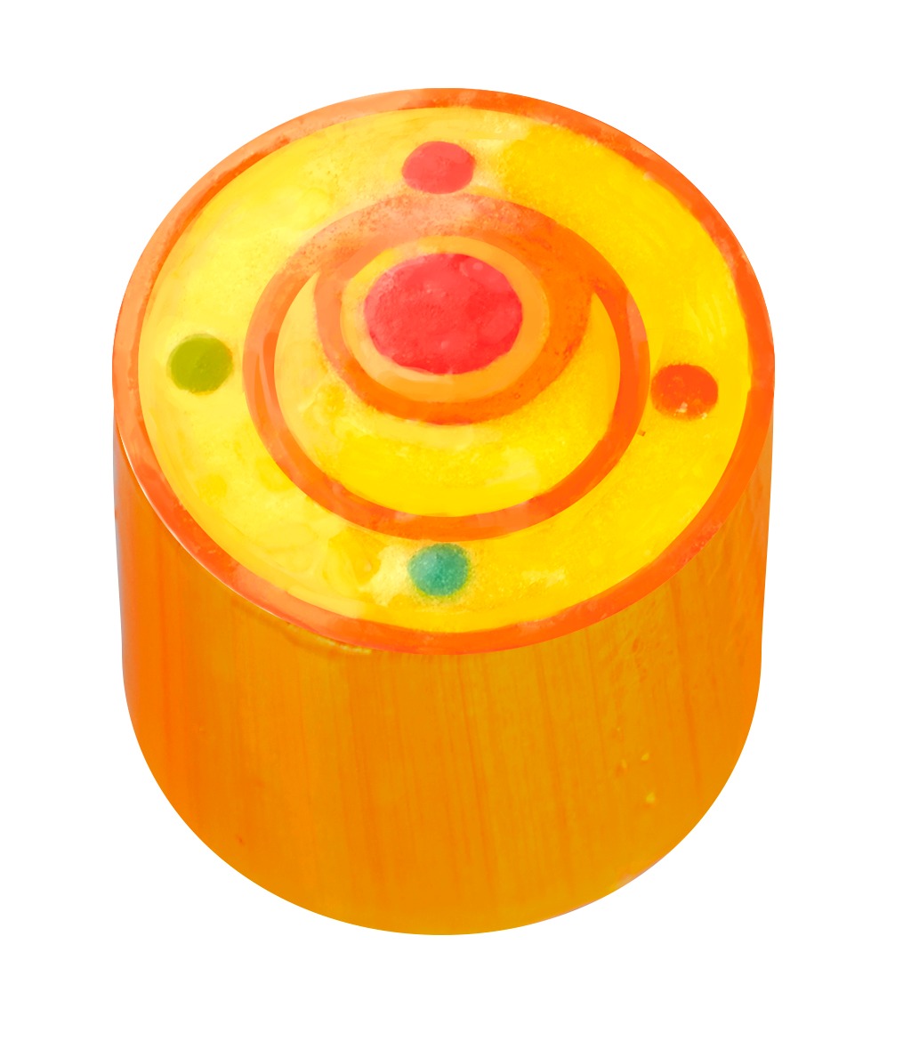 「変身ブローチ」柄のキャンディ。パイナップル味。