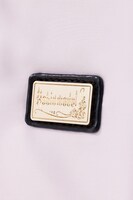 駒鳥シエルモデルのバッグ。