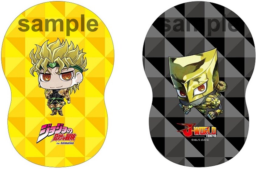 会場で販売されるダイカットクッション。