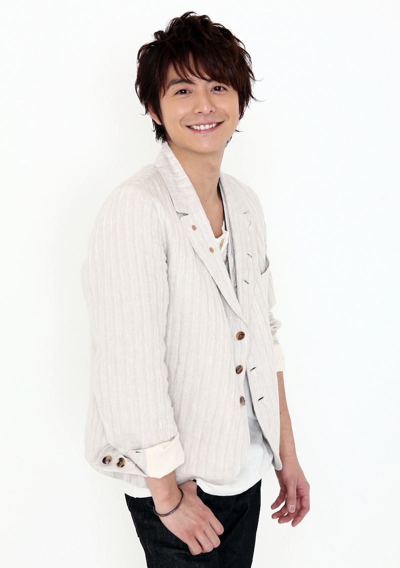 佐武役を演じる小池徹平。