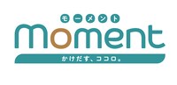 「moment」ロゴ