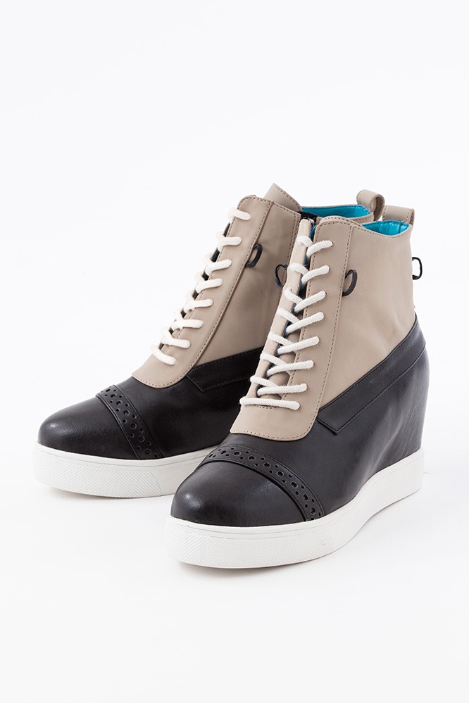 ウォリック・アルカンジェロモデルインヒールスニーカー