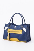 三日月宗近モデルのバッグ。