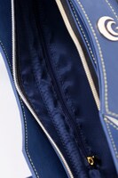 三日月宗近モデルのバッグ。