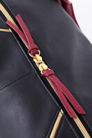 加州清光モデルのバッグ。