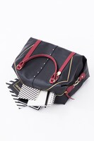 加州清光モデルのバッグ。