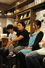 （左から）小林琢磨、うめの小沢高広、うめの妹尾朝子。