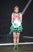 「大卒業式」より、セーラージュピター/木野まこと役の高橋ユウ。