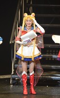 「大卒業式」より、セーラームーン／月野うさぎ役の大久保聡美。