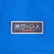 「進撃のTECH FIT」タイトルロゴのワッペン。