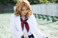 「血まみれスケバンチェーンソー」にて山地まりが演じる碧井ネロ。(c)2016三家本礼・KADOKAWA刊/VAP