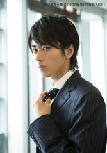 「2.5次元男子」より、廣瀬智紀演じるセクシーなドS社長。