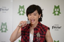 キュートな小悪魔アイドルを演じた鳥越裕貴。