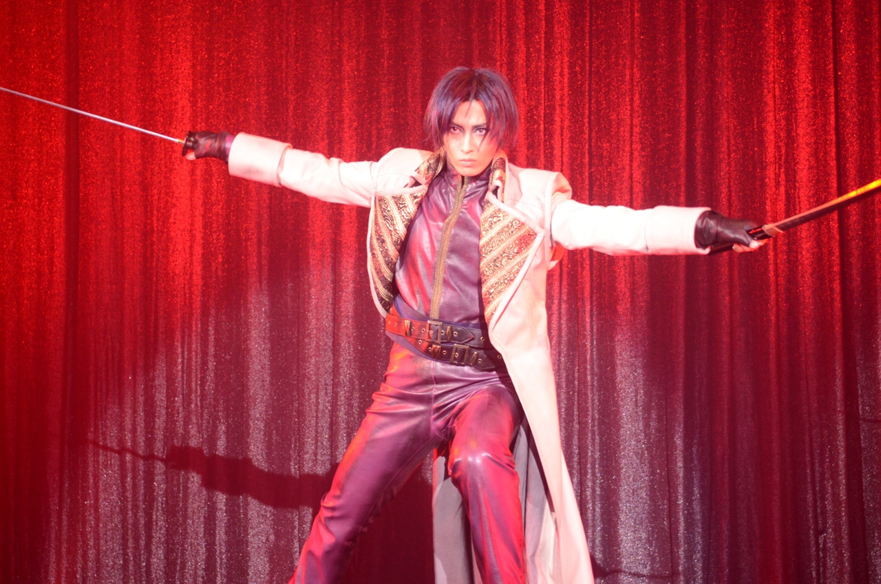 月城かなと演じる四乃森蒼紫。