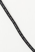 「ヴァッシュ・ザ・スタンピードモデルスニーカー」のシューレース。