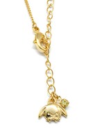 六弥ナギをイメージしたチャームペンダントの留め具部分。