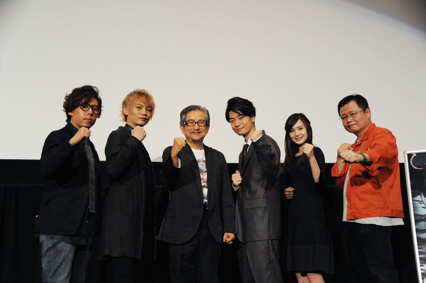 「サイボーグ009VSデビルマン」舞台挨拶の様子。左から日野聡、浅沼晋太郎、永井豪、福山潤、M・A・O、監督の川越淳。