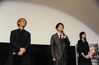（左から）デビルマン/不動明役の浅沼晋太郎、島村ジョー（009）役の福山潤、フランソワーズ・アルヌール（003）役のM・A・O。