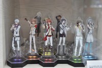 「アイドリッシュセブン」のアクリルスタンドキーホルダー。