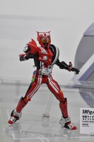 「仮面ライダードライブ」より、「S.H.Figuarts 仮面ライダードライブ タイプトライドロン」