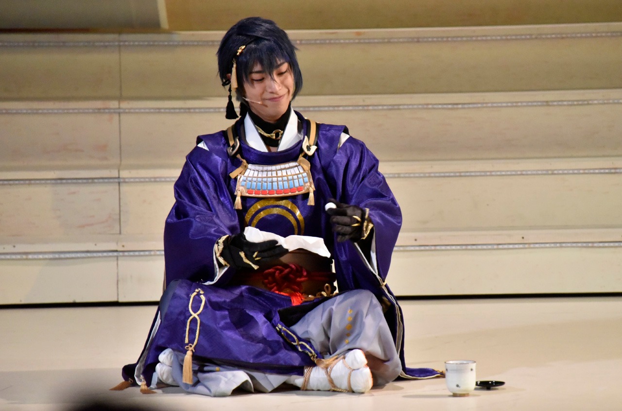 三日月宗近