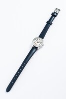 「レオナルド・ウォッチモデル」の時計。