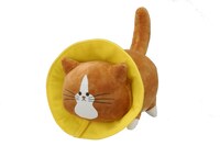 「鴻池剛と猫のぽんた ぬいぐるみ」は着脱可能なエリザベスカラー付き。