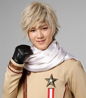 ロシア役：山沖勇輝