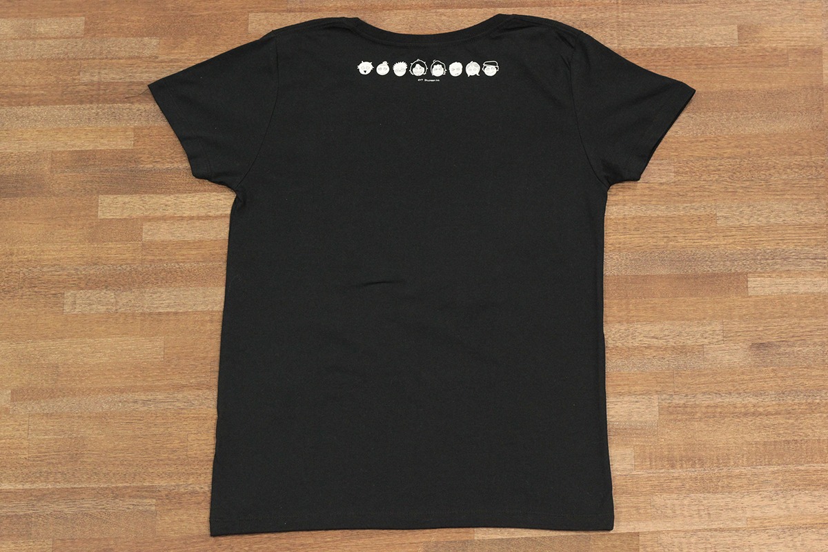 「くいもの処 明楽」のTシャツ。