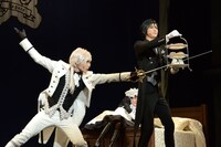 「ミュージカル『黒執事』-地に燃えるリコリス2015-」公開稽古より。