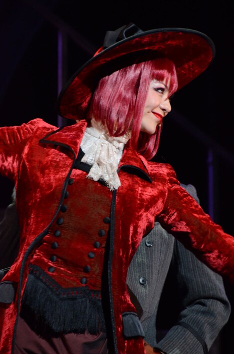 「ミュージカル『黒執事』-地に燃えるリコリス2015-」公開稽古より。