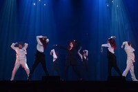 「ミュージカル『黒執事』-地に燃えるリコリス2015-」公開稽古より。