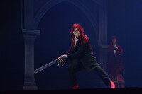 「ミュージカル『黒執事』-地に燃えるリコリス2015-」公開稽古より。