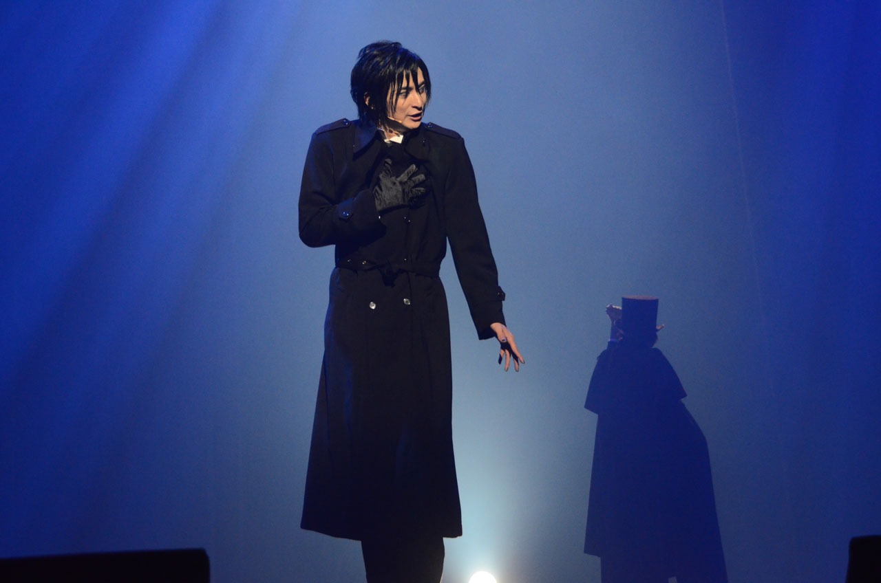 「ミュージカル『黒執事』-地に燃えるリコリス2015-」公開稽古より。