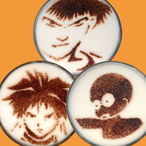 カフェで提供されるラテアート。