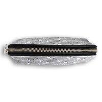 「ニコラスのラウンドポーチ」