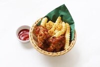「チキンバスケット」
