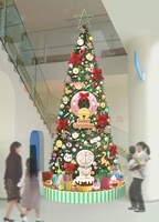 2階のみんなのひろばに登場するクリスマスツリーのイメージ。