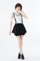 パンプスの着用図。