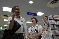 ここでは書くことができない奥村編集総長の本音トークが炸裂。思わず早乙女さんも笑いがこぼれる。